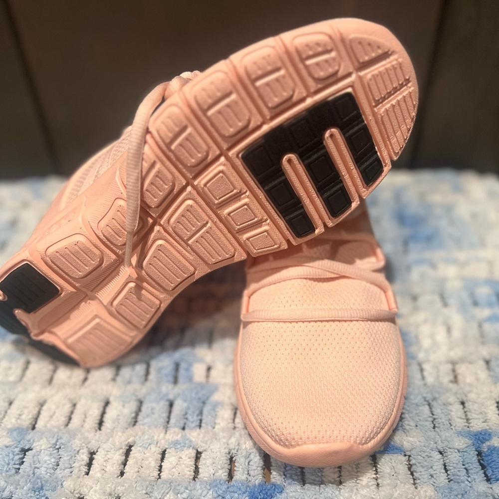 NWOB INZCOU Running, Lightweight Tennis Shoes-Non Slip& Breathable - Picture 5 of 6